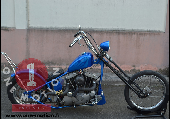 vente aux enchère sur catawiki - Page 2 HD_chopper_bleu_10-36c79